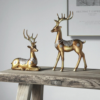 HomeQuill™ European Style Classic Deer Pair