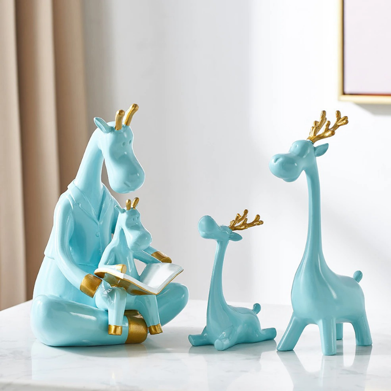 HomeQuill™ Bionic Style Blue Giraffe Figurine Set