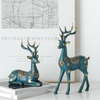 HomeQuill™ European Style Classic Deer Pair