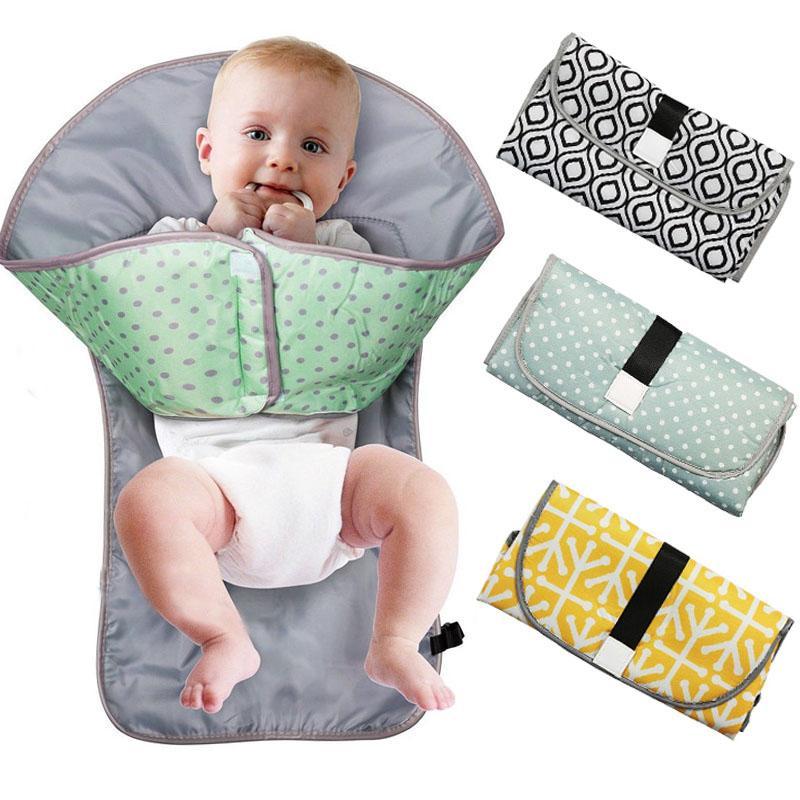 BayBee Clutch™ - Portable Diaper Changing Pad HomeQuill 