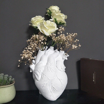 DenQuill™ Ghost Heart Flower Vase